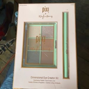 Pixi and Weylie Hoeng eye creator kit